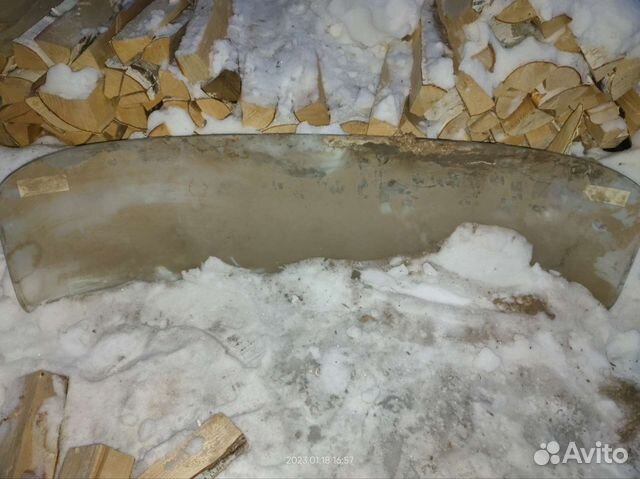 Заднее стекло Волга 21