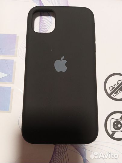 Чехол для iPhone 11