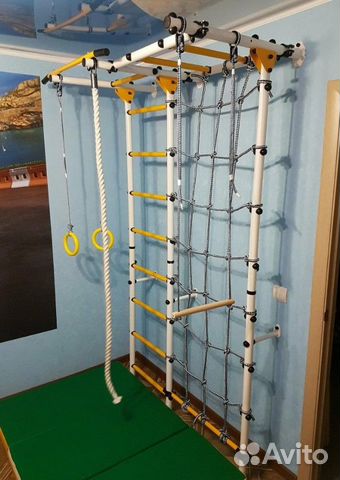 Шведская стенка с рукоходом для детей