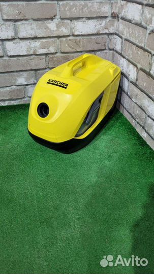 4202) Пылесос Karcher DS 6