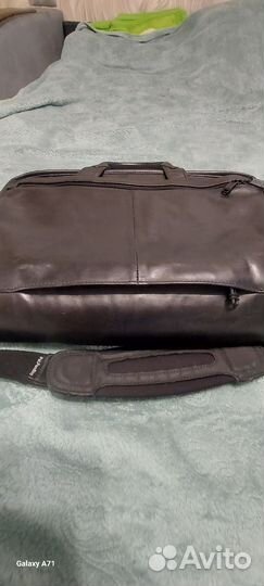 Сумка для ноутбука натуральная кожа фирма tumi