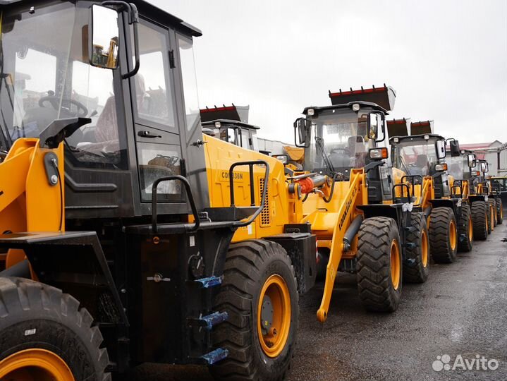 Фронтальный погрузчик Lonking LG833G, 2023