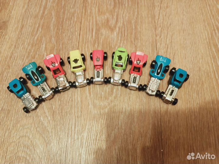 Старая коллекция машинок из киндера