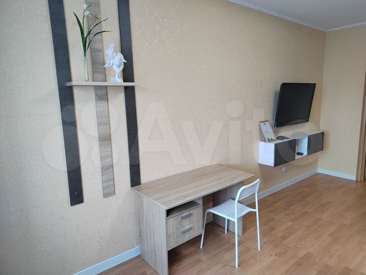 1-к. квартира, 42 м², 13/14 эт.