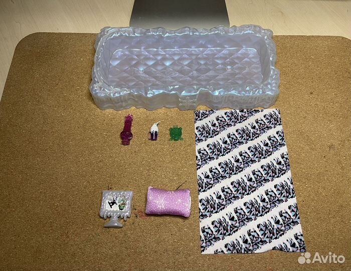 Монстер Хай мебель Кровать Эбби