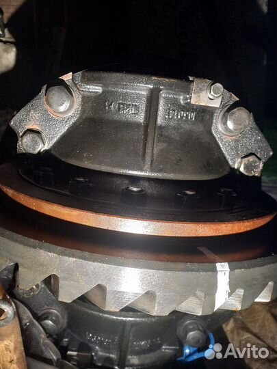 Редуктор volvo fh4