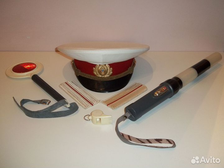 Фуражка мвд СССР, погоны, жезлы, свисток