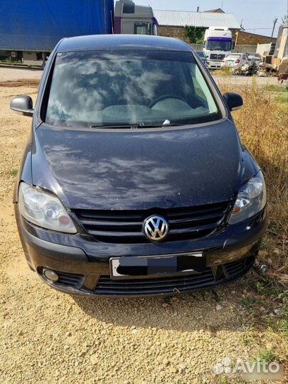 Капот передний Volkswagen Golf Plus MK5 BSE 2008