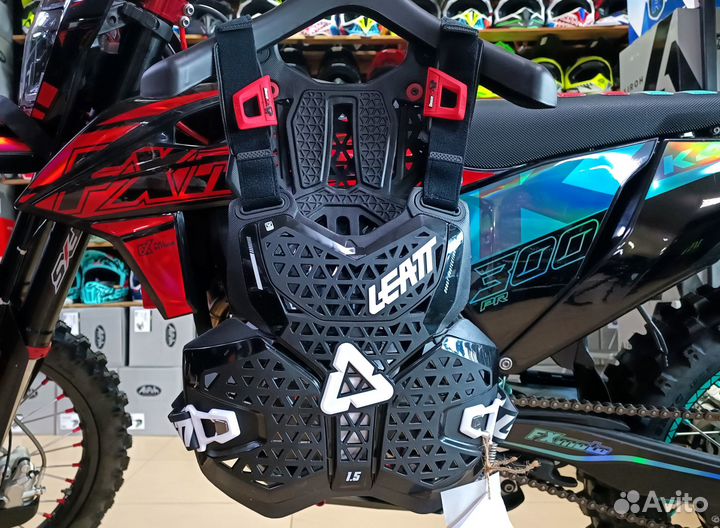 Защита панцирь leatt Chest Protector 1.5