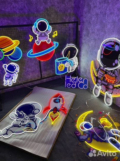 Неоновая надпись с картинками