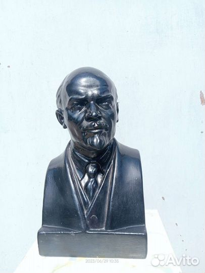 Бюст ленина