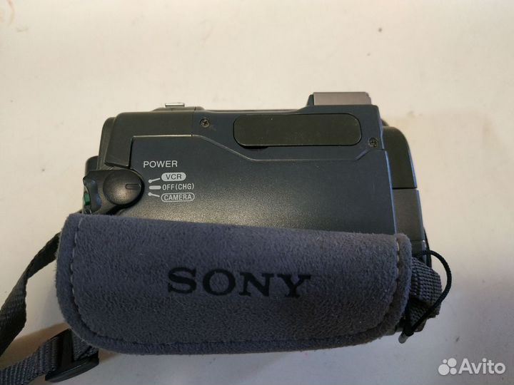 Видео камера Sony DCR-TRV19E