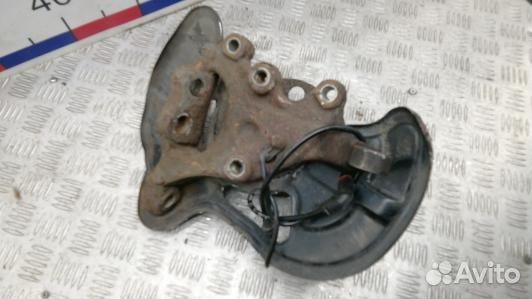 Ступица передняя левая mercedes benz C-class W204