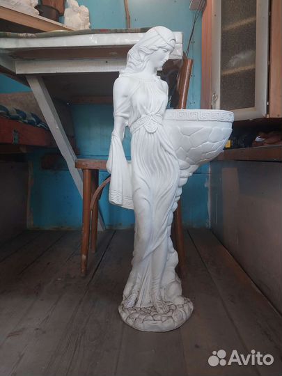 Фигура из гипса