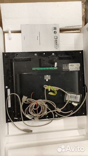 Встраиваемый сенсорный монитор бт-17-пав