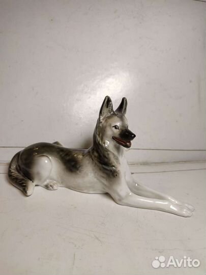 Статуэтка собаки.Овчарка Лфз
