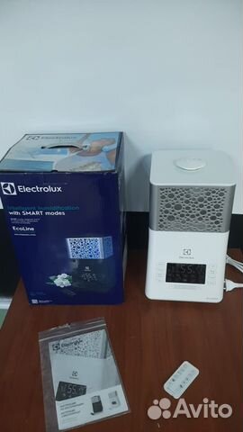Увлажнитель воздуха Electrolux EHU-3710D/3715D