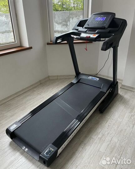 Беговая дорожка carbon немецкая