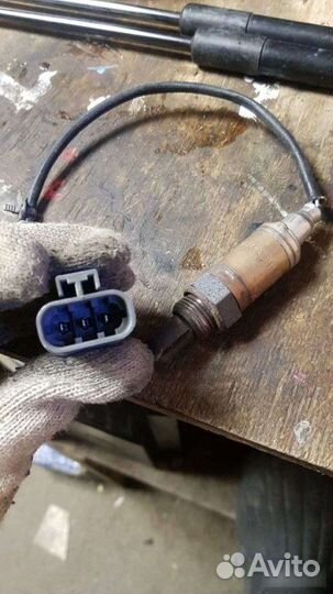 Датчик кислородный Лямбда-зонд Nissan Avenir HV10