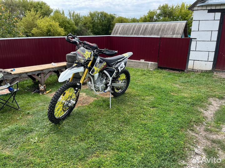 Мотоцикл gr2