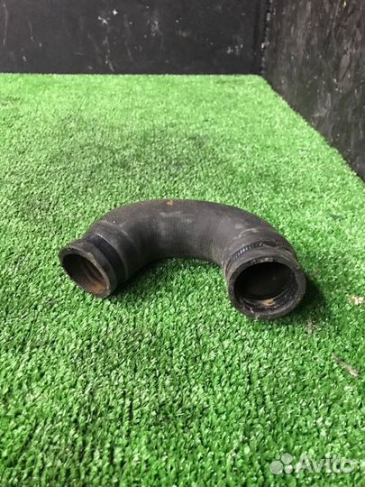 Патрубок охлаждения Bmw 5-Series E34 M20B25