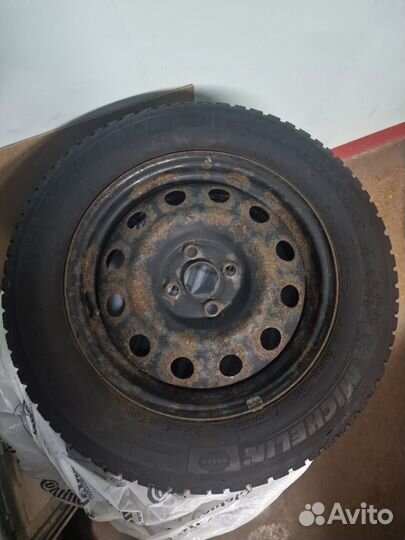 Продам зимние колеса Michelin