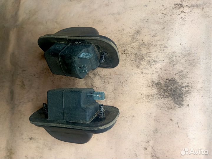 Подсветка номера Audi 80, 100