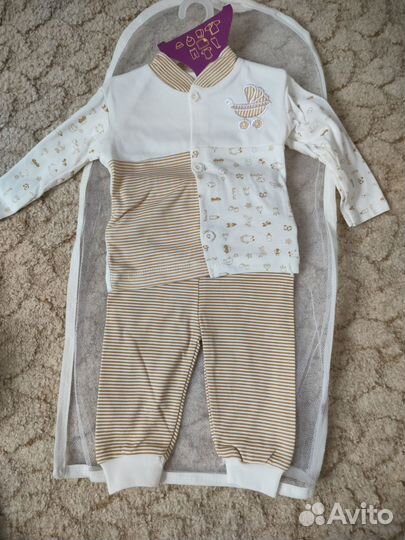 Костюм для новорожденного новый