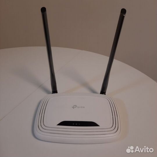 Тв приставка Дом.ru movix и роутер TP-Link