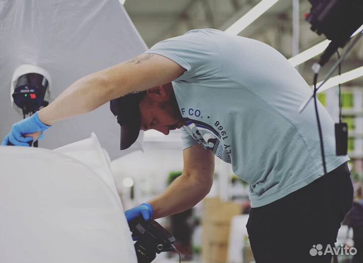 Предметный фотограф