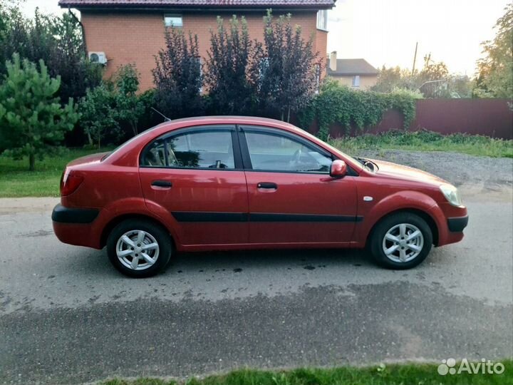 Kia Rio 1.4 МТ, 2008, 242 112 км