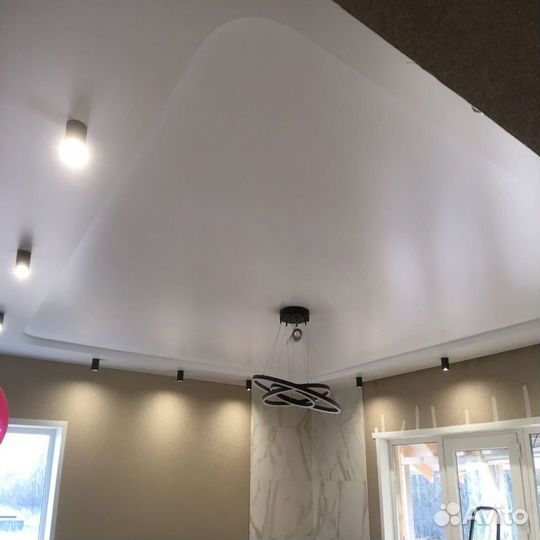 Натяжные потолки