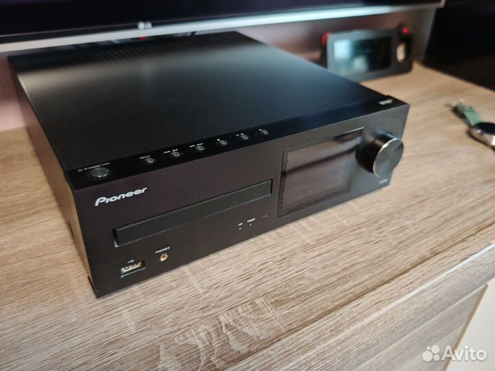 Pioneer HM76D