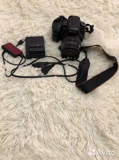 Зеркальный фотоаппарат