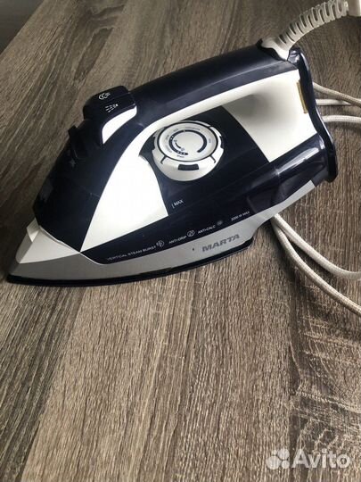 Утюг Marta MT-1128