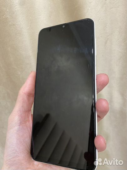 Samsung Galaxy A13, 4/64 ГБ