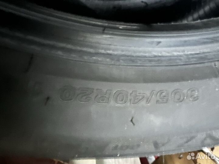 Bridgestone Alenza 001 275/45 R20 и 305/40 R20