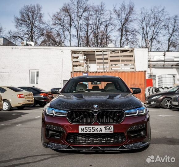 Крышки зеркал карбон на BMW M5