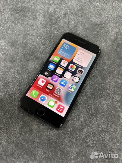 iPhone 7 (32Gb) черный