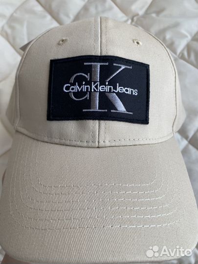 Кепка женская бежевая