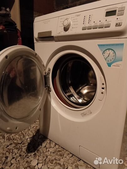 Стиральная машина electrolux