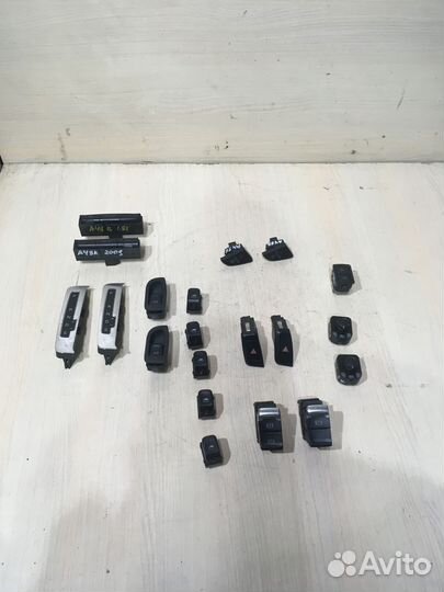 Кнопка стеклоподъемника Ауди А4 Б8