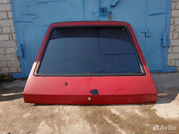 Задняя хлопушка на москвич 2141