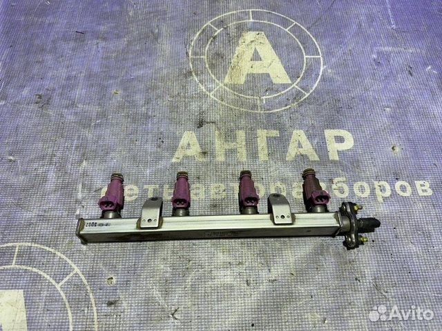 Топливная рампа с форсунками Kia Ceed JD G4LC 2016