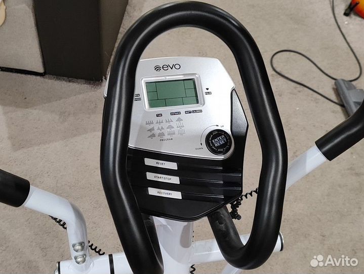 Эллиптический тренажер (Элипс). EVO fitness Orion