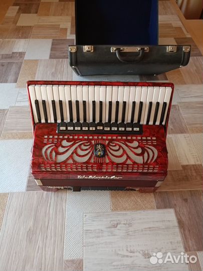 Аккордеон weltmeister caprice