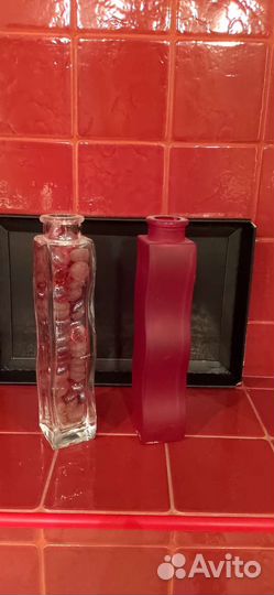 Вазы IKEA из цветного стекла 2 шт