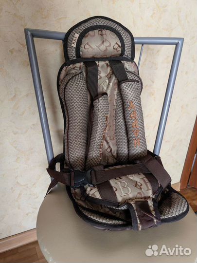 Бескаркасное автокресло детское