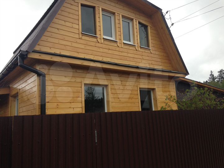 Дача 51,5 м² на участке 9,1 сот.