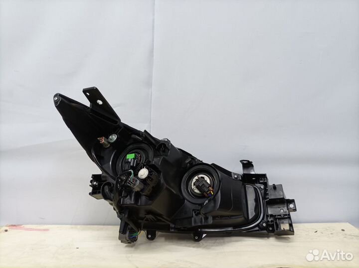 Фара левая Mazda 3 3 вм 2013